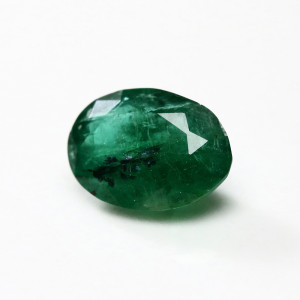 Zambian Emerald / Panna - 1.40 Carat / 1.50 Ratti