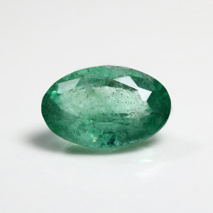 Zambian Emerald / Panna - 2.09 Carat / 2.25 Ratti