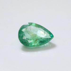 Zambian Emerald / Panna - 1.60 Carat / 2.00 Ratti