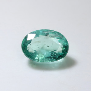 Zambian Emerald / Panna - 1.89 Carat / 2.00 Ratti